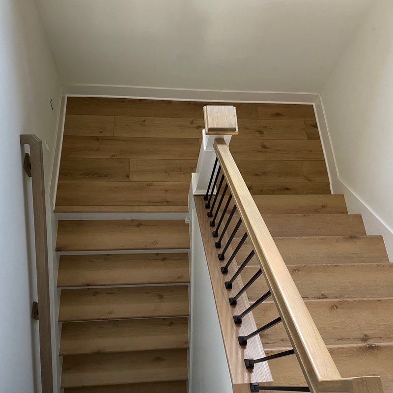 Ceretto Steps Cairo Oak in Edwardsville, IL