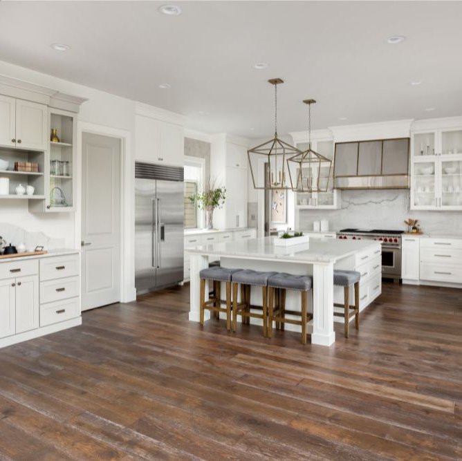 Laminate vs Hardwood: Understanding Long-Term Performance